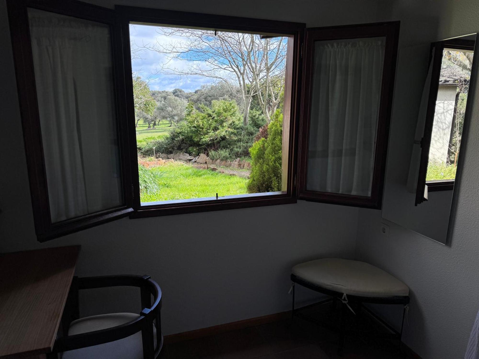 Hostal La Cerca Del Alcornoque Casas de Belvis Exterior foto